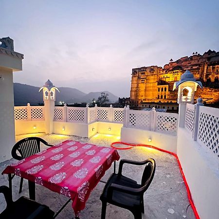 The Palace View Homestay & Restaurant Бунди Экстерьер фото