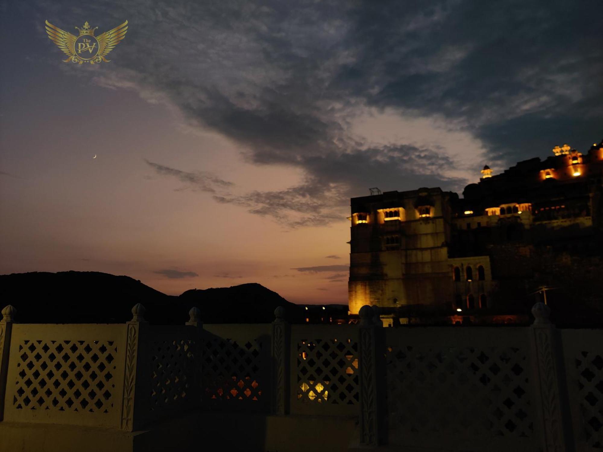 The Palace View Homestay & Restaurant Бунди Экстерьер фото